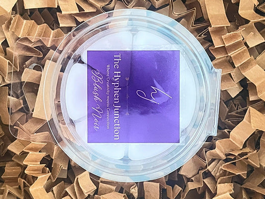 🕯️ Custom Clam Shell Wax Tart – A Seasonal Fragrance for Your Living Room